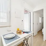 Patio C'un Casinhas *