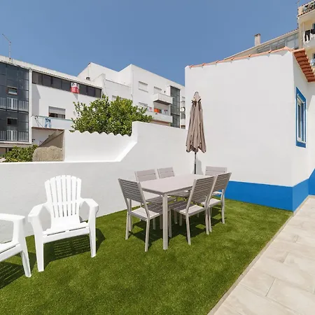 Apartment Patio C'un Casinhas Nazare