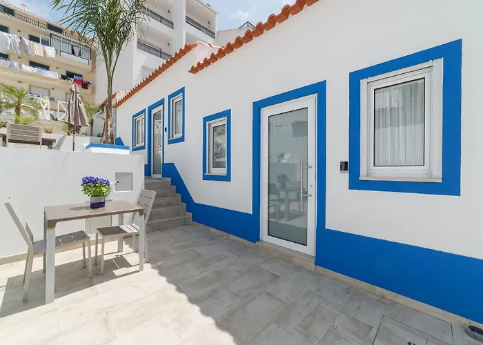 Patio C'un Casinhas Apartman Nazaré